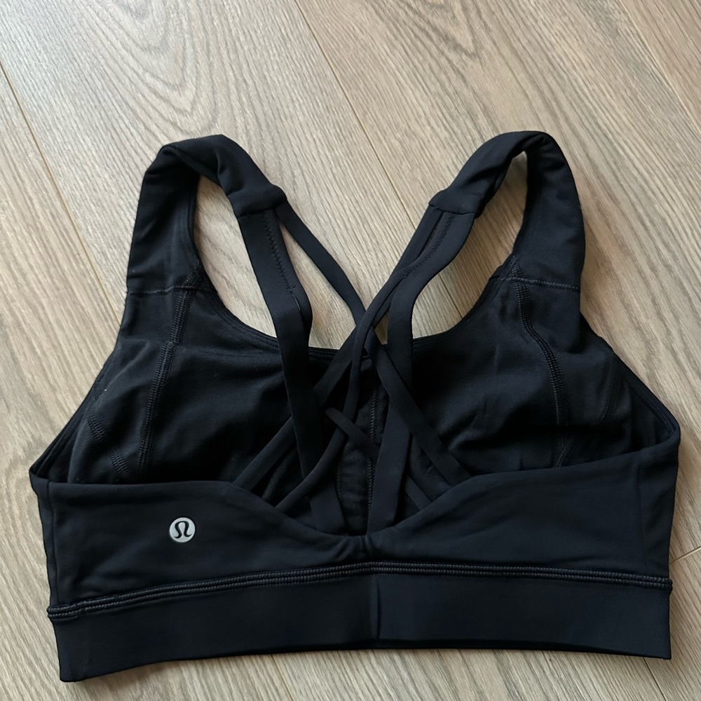 Sports bra - Picture 2 of 3